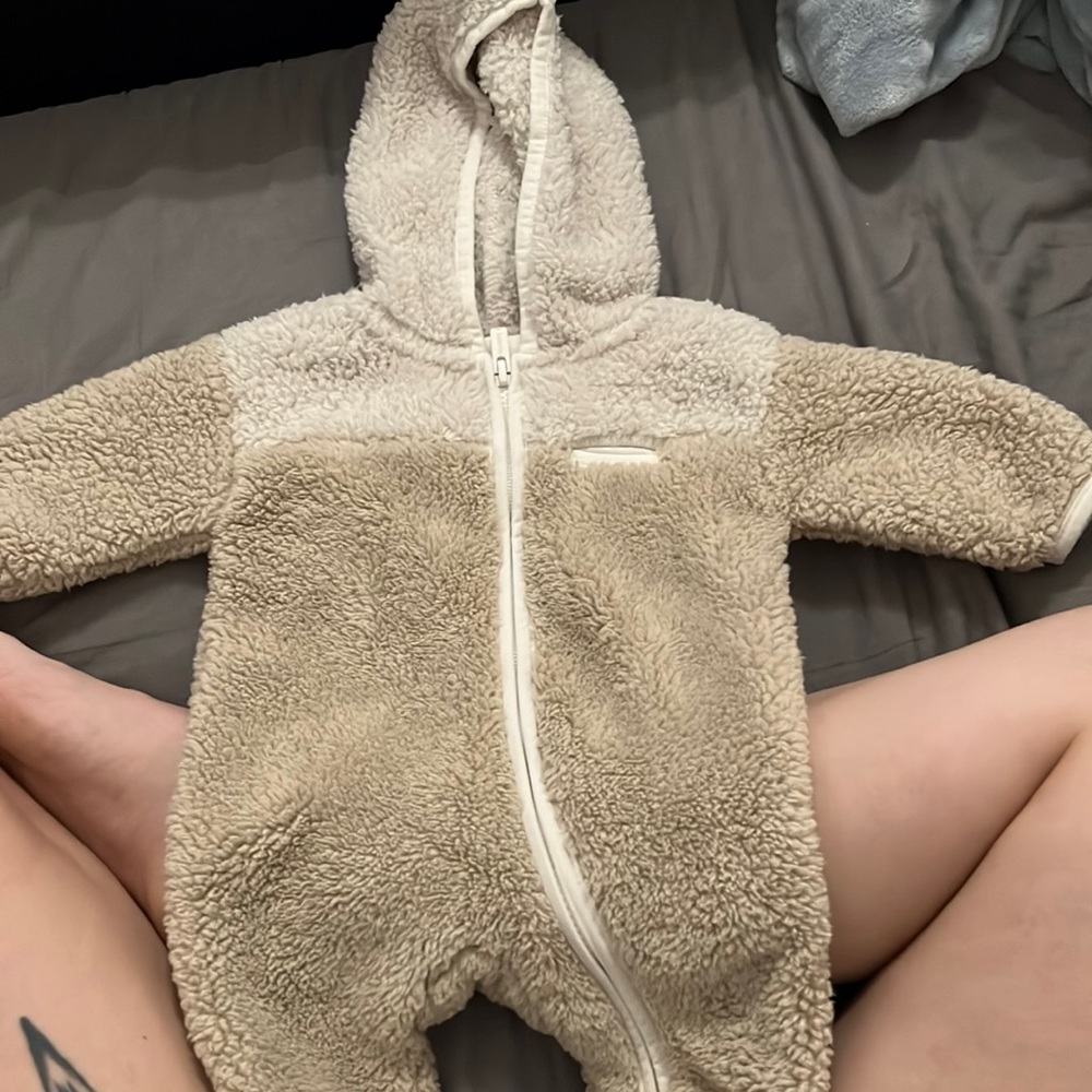 Sherpa baby snow suit 0-3 months